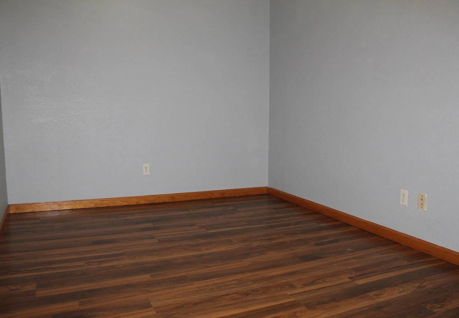 1 bed, 1.0 bath, $725 — Photo 3