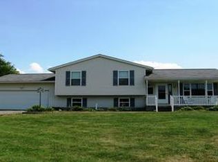 4261 Warren Rd, Indiana, PA 15701