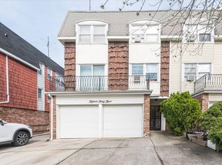 1543 Bell Blvd, Bayside, NY