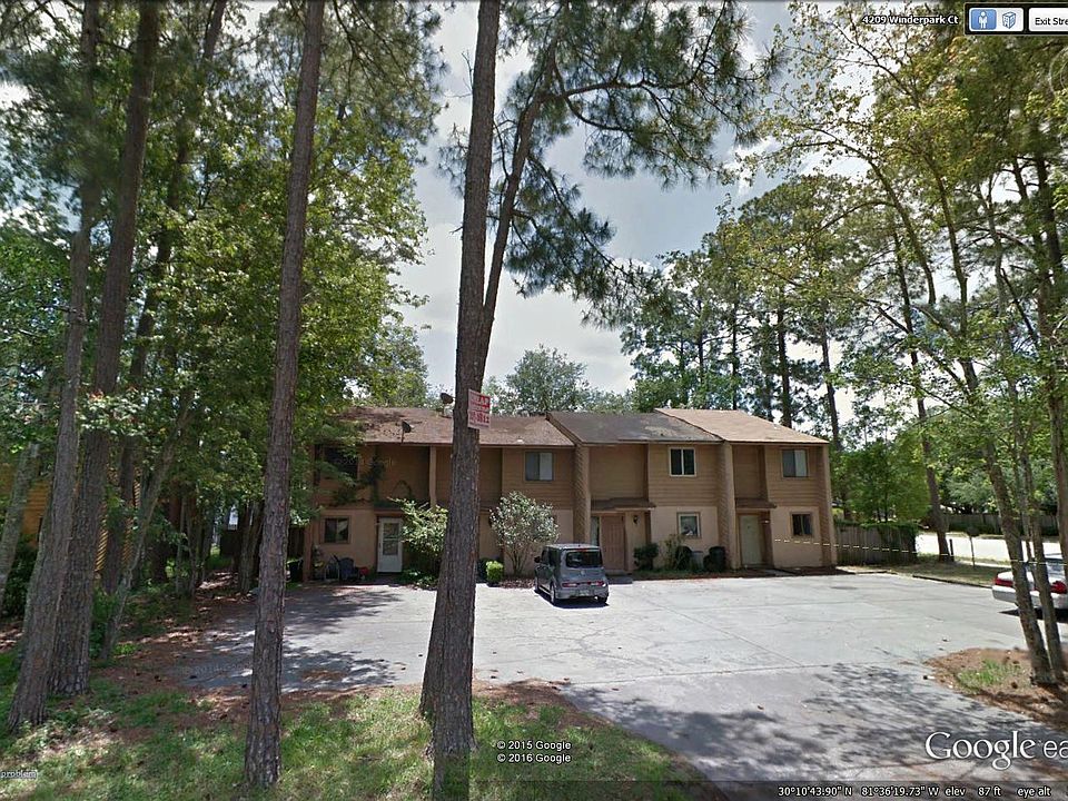 Front view of Town homes