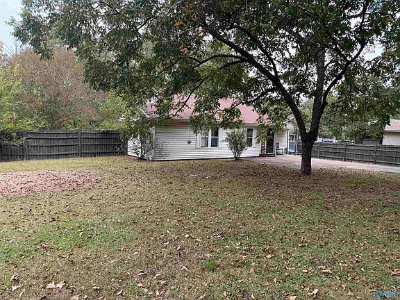 5th image of 307 Aderholt St