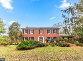 6 Jonathans Ct, Cockeysville, MD 21030