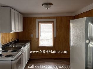 300 Court St APT 5, Auburn, ME 04210