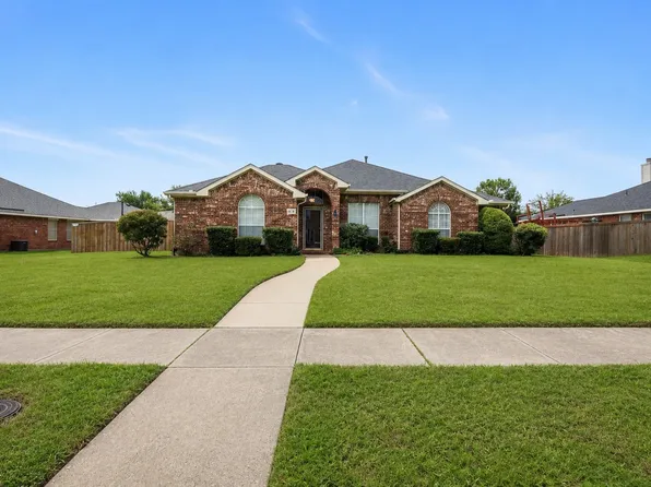 2914 Beau Dr, Mesquite, TX 75181
