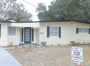 1439 King Arthur Rd, Jacksonville, FL 32211