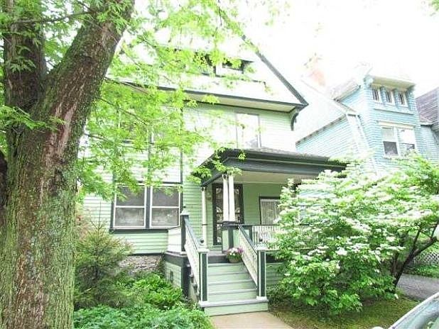1st image of 302 Highland Ave
