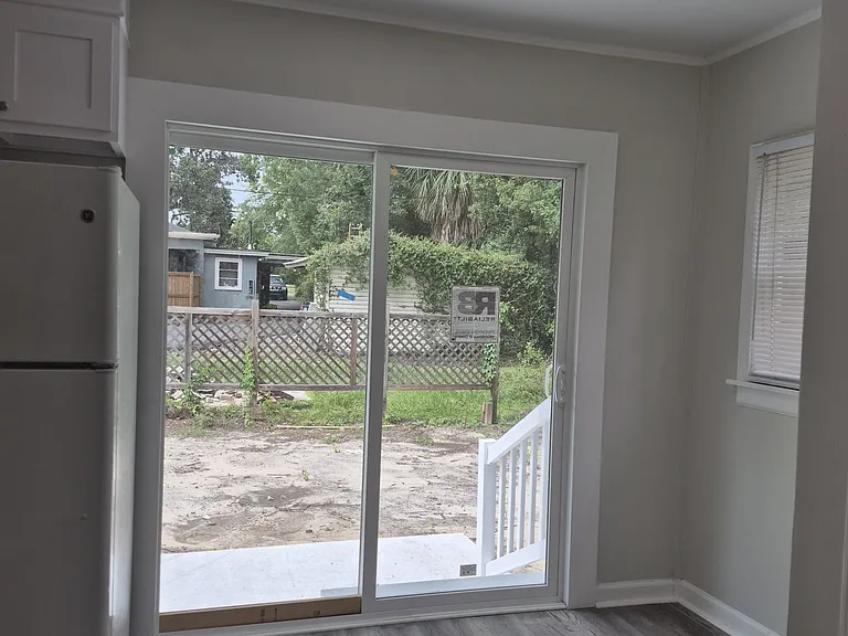 812 Cherokee Ave — Photo 8