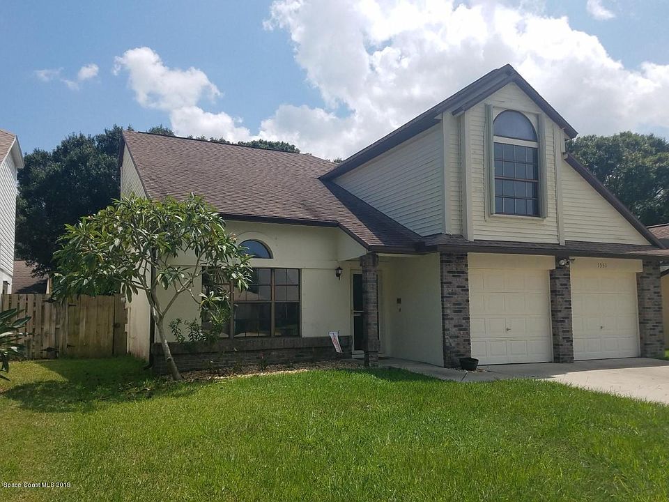 1st image of 1551 Clover Cir