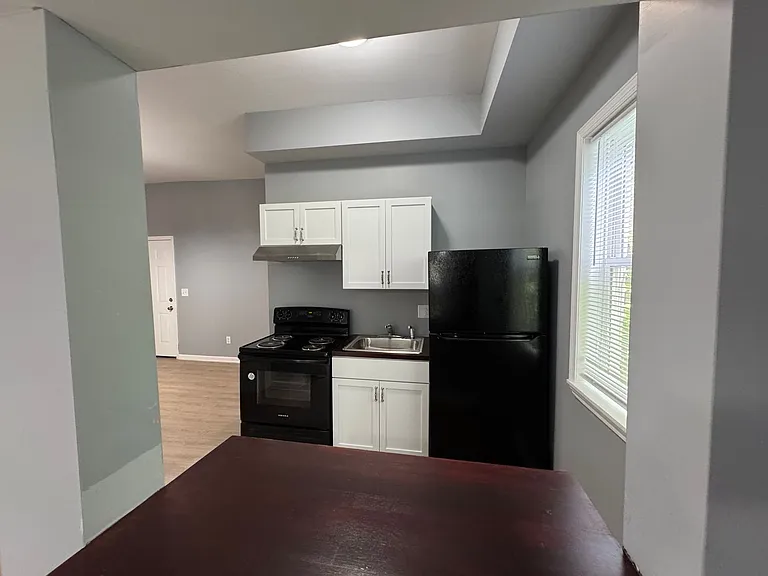 1224 S Belmont Ave — Photo 7