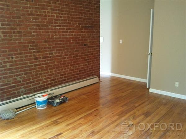 1st image of 4004 36th Ave APT 4B