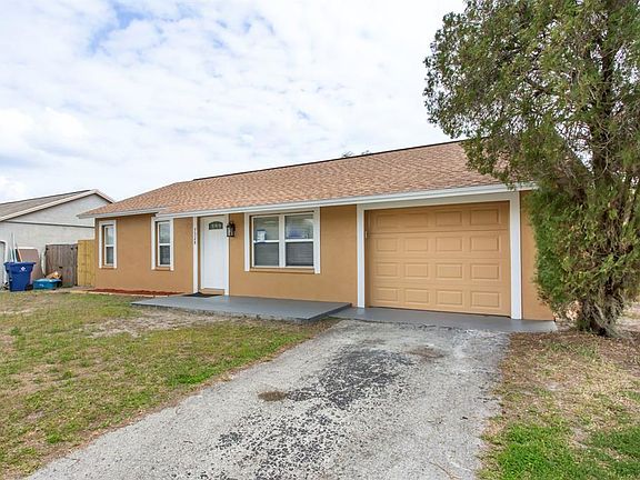 3rd image of 7328 Carmel Ave