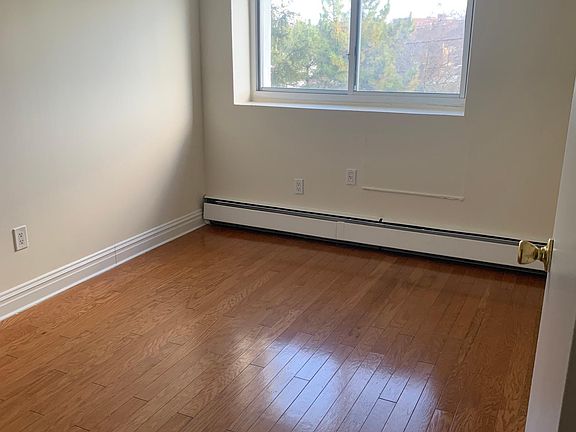 5th image of 1000 Targee St APT 3B