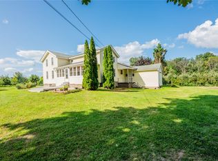 5787 S Geneva Rd, Sodus, NY 14551