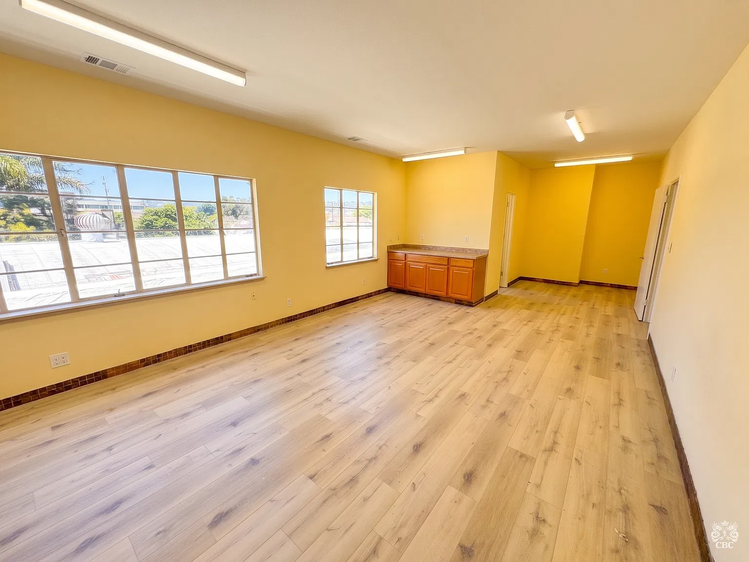 Studio, 400 sqft, $1,200 — Photo 4