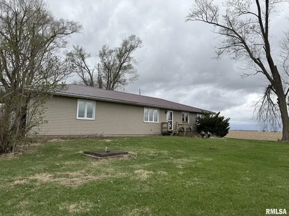 17853 E Grain Bin Hwy, Lewistown, IL 61542