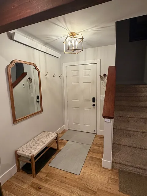 Front entryway - 1070 Elk Run Ln #D