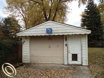4th image of 35231 Melton St