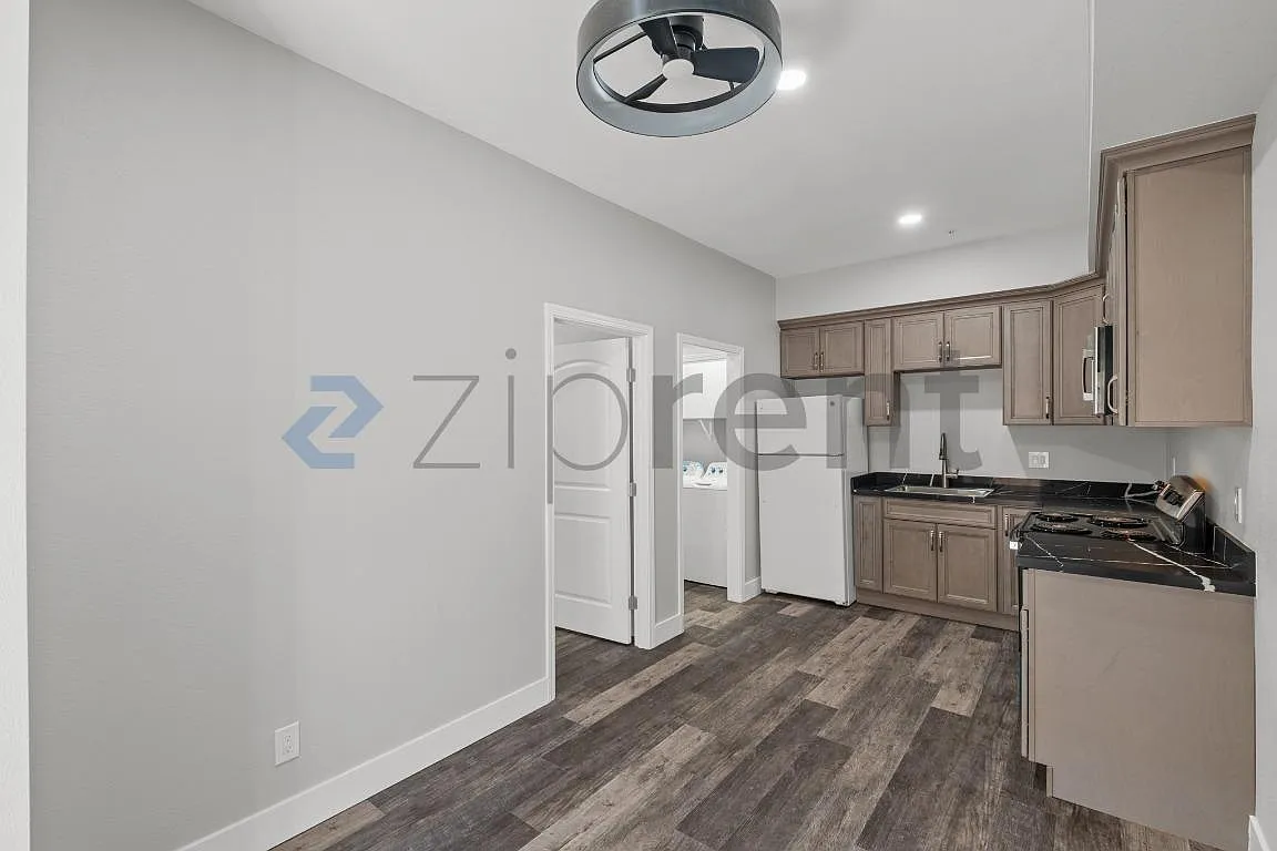 1 bed, 400 sqft, $1,475 — Photo 1