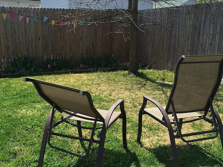 private,fenced backyard