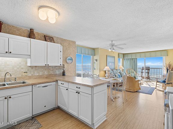 3rd image of 4800 N Ocean Boulevard #3e