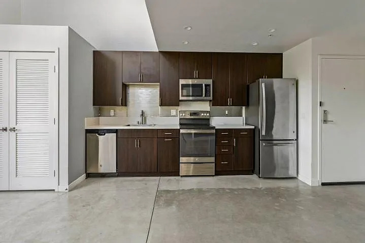 6619 Linda Vista Rd #6 — Photo 7