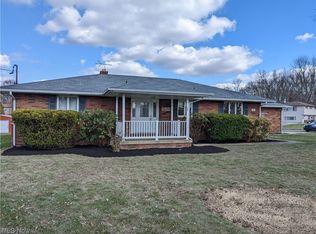 705 Struthers Liberty Rd, Campbell, OH 44405