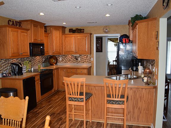 Large kitchen oak cabinets