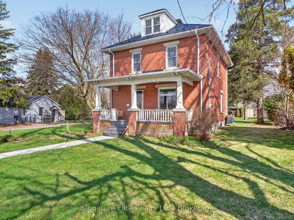 60 Winchester Rd E, Whitby, ON L1M 1B4