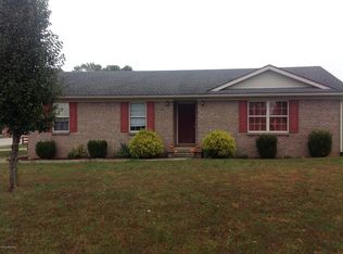 1204 Oak Knoll Dr, Bardstown, KY 40004