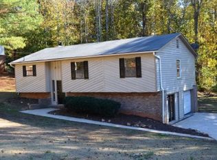 5935 S Quail Dr, Douglasville, GA 30135