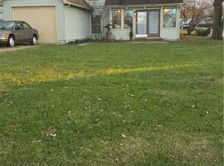 2 E Robbins Ave, Fairborn, OH 45324