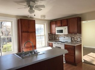 50 River St #B, Hudson, MA 01749