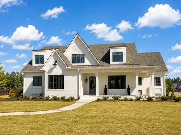 9021 Chapel Heights Dr, Opelika, AL 36804