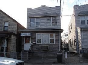 1372 East 94th St Front