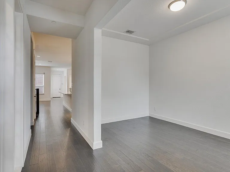 4064 Washburne Dr — Photo 5