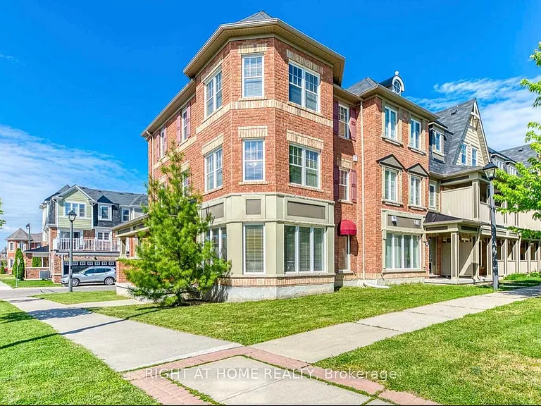 638 Holly Ave — Photo 1