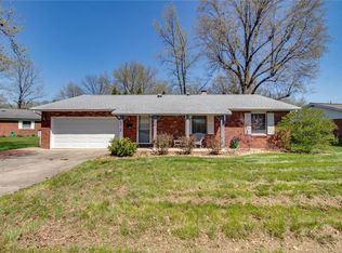2312 Fontaine Dr, Alton, IL