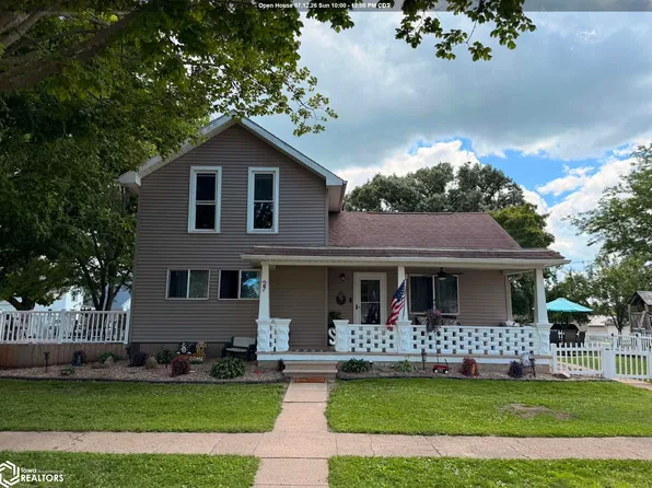 27 1st St SE, Nora Springs, IA 50458