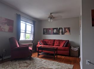 8904 70th Rd #3, Forest Hills, NY 11375