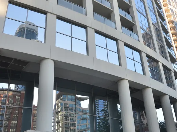 1235 S Prairie Ave APT 3206, Chicago, IL 60605