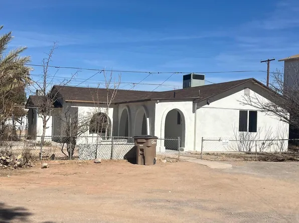 828 E 5TH Street, Douglas, AZ 85607