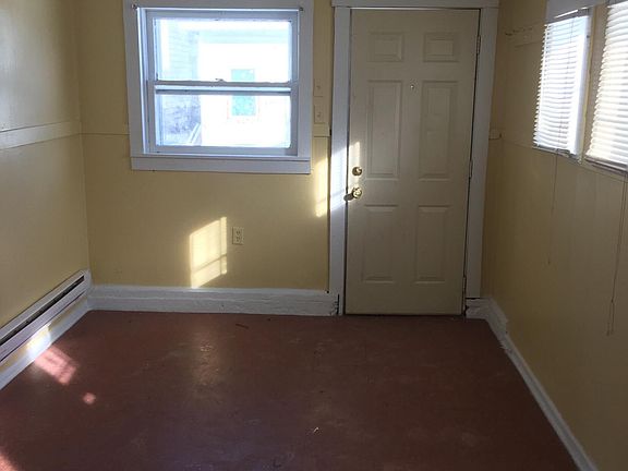 3rd image of 213 S Macedonia Ave #4