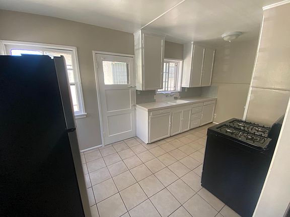 4th image of 6026 Cadillac Ave