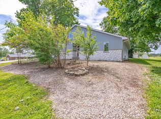 562 W Seitz St, Jasper, IN 47546