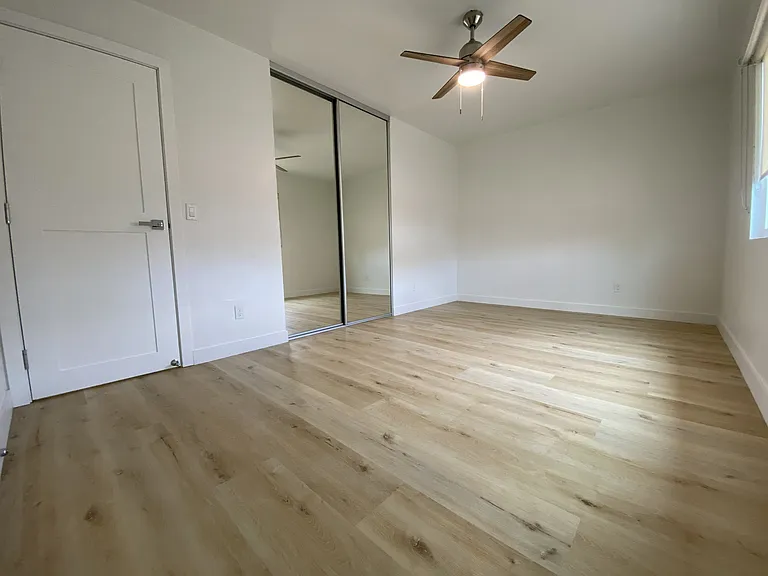 2508-12 F Ave — Photo 14