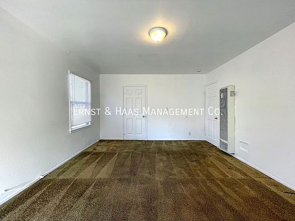 4th image of 1311 E 107th St