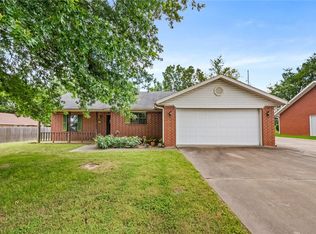 2917 Backus Ave, Springdale, AR 72762