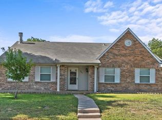 5660 Turner St, The Colony, TX 75056