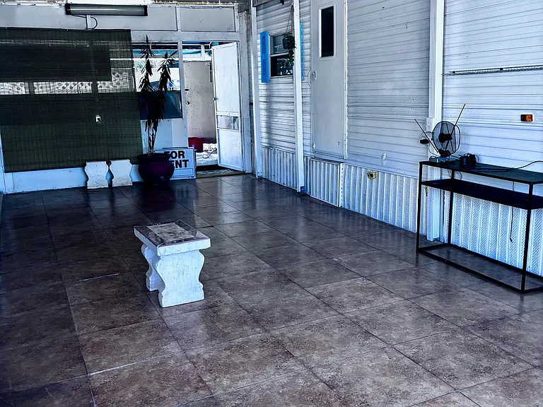325 Calusa St #448 — Photo 21