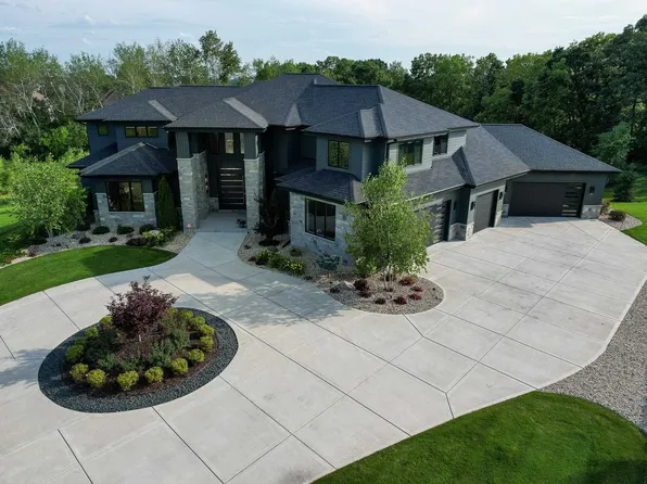 5865 Hunt Club Way, Waunakee, WI 53597